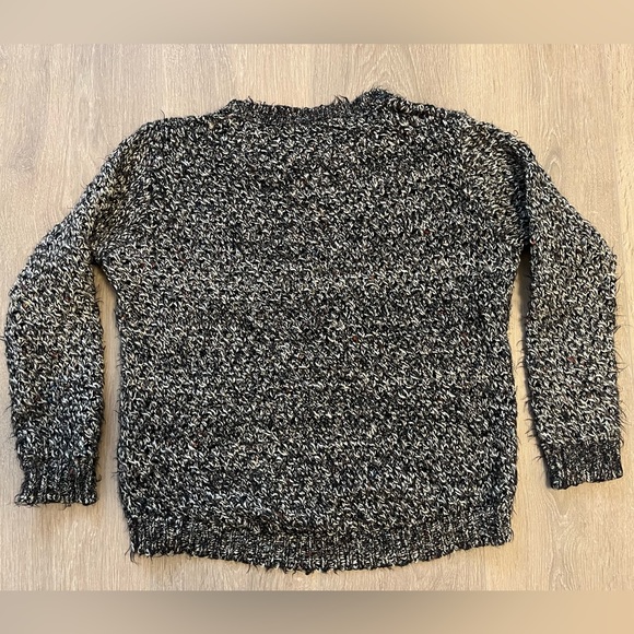 🦚 Cozy long sleeve sweater 🦚 - Picture 4 of 5